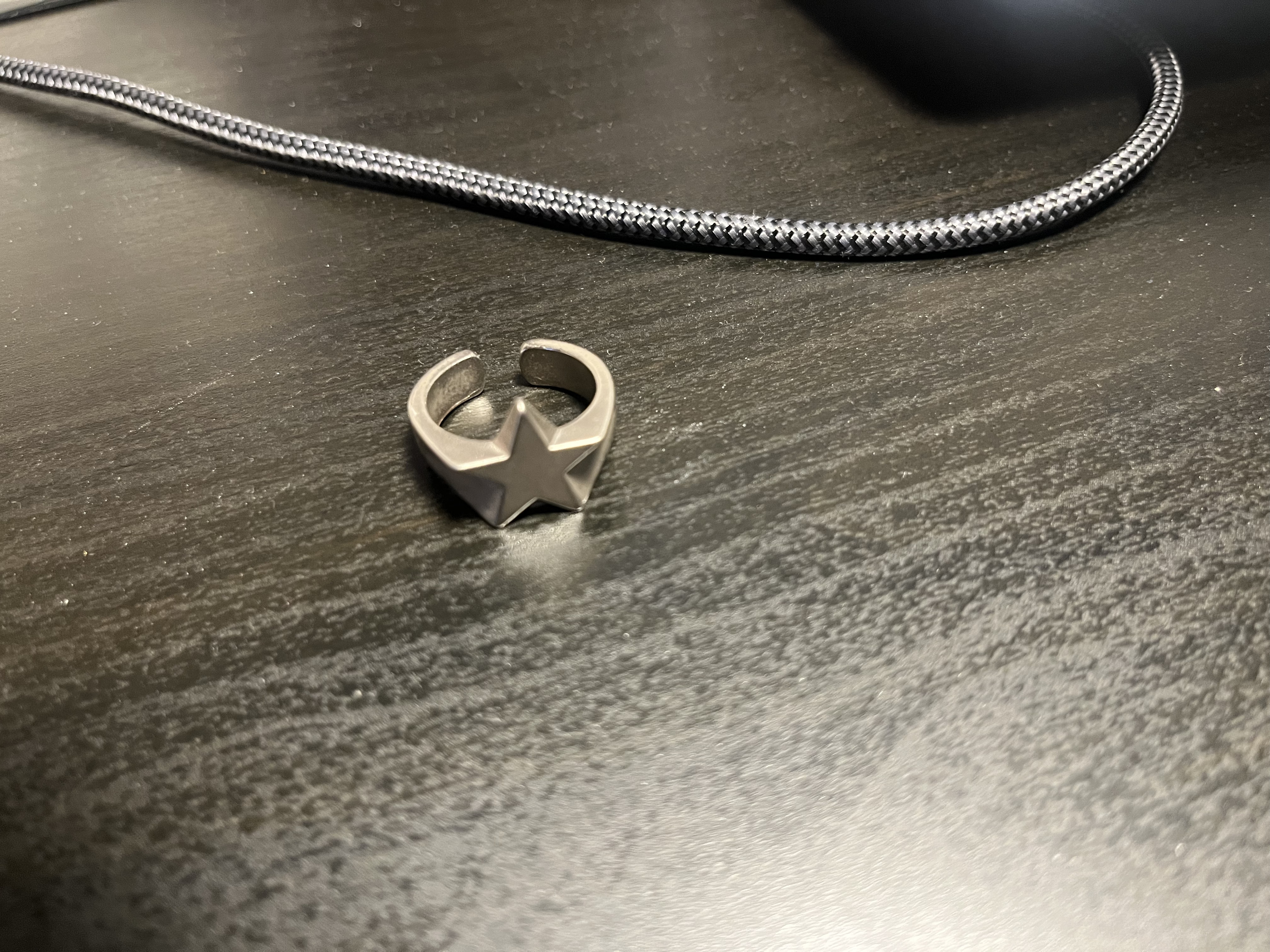 Detailed view of the ring.