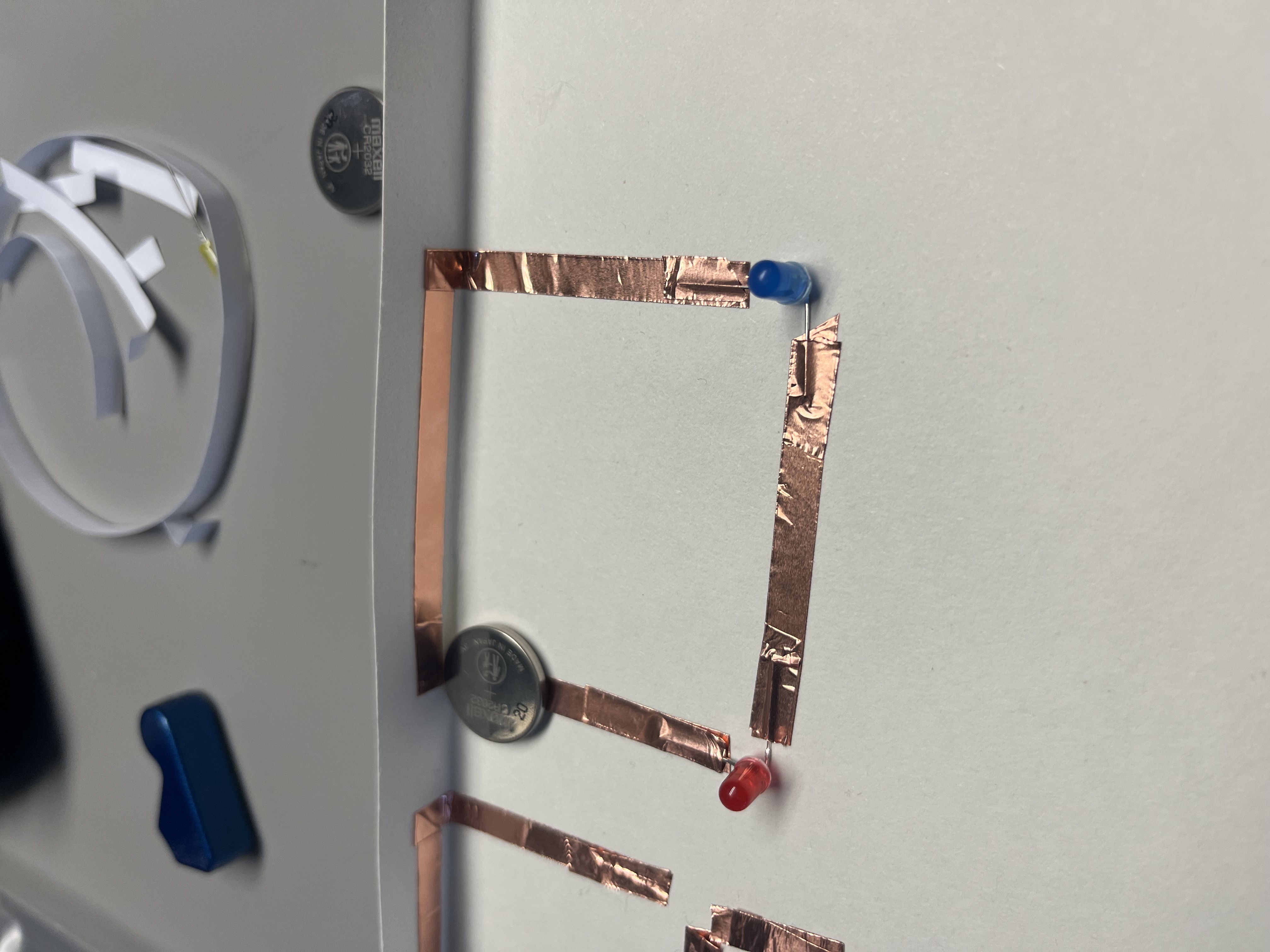 Testing two bulbs in series, which did not successfully activate.